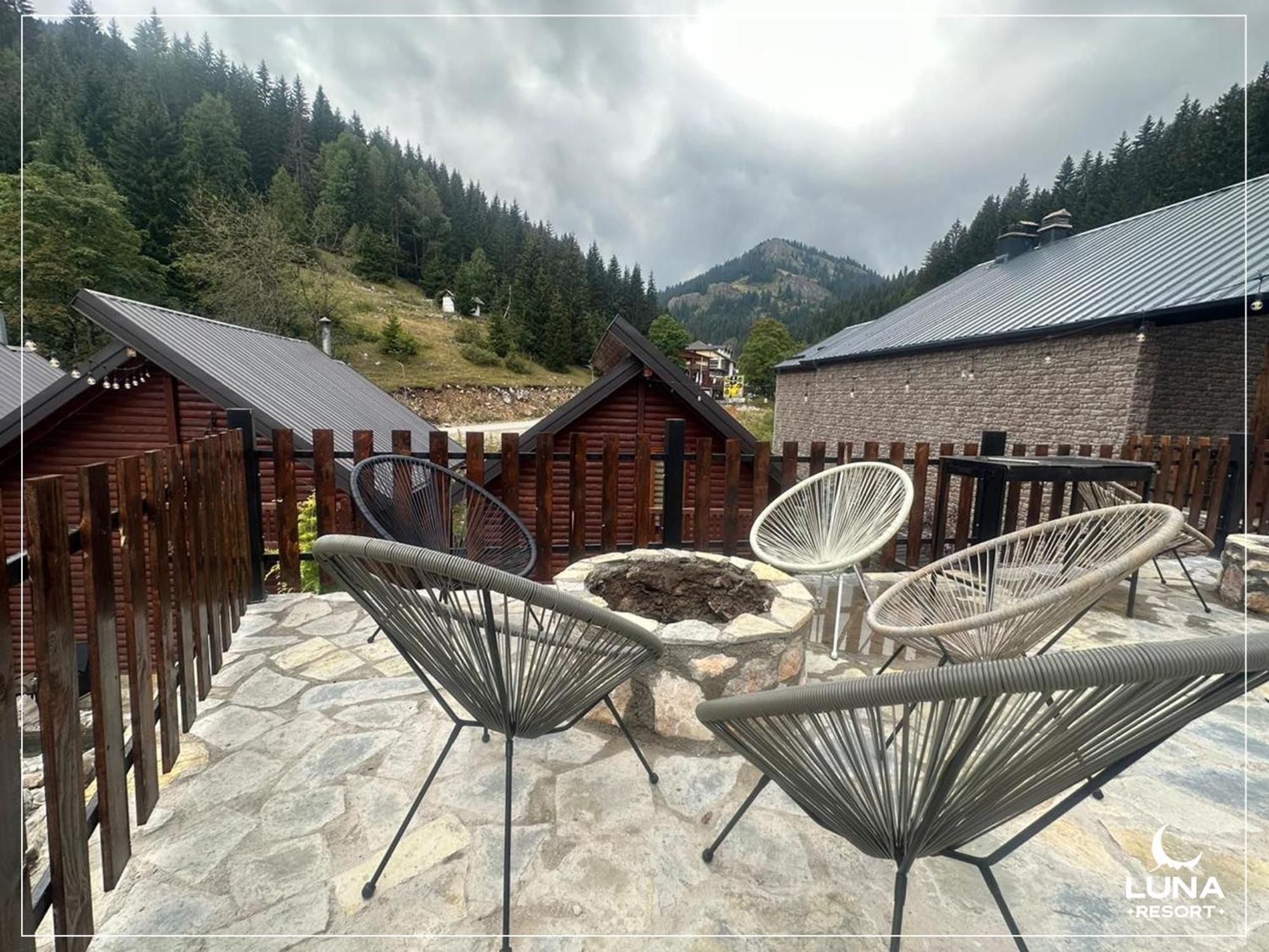 Luna Resort Печ Экстерьер фото