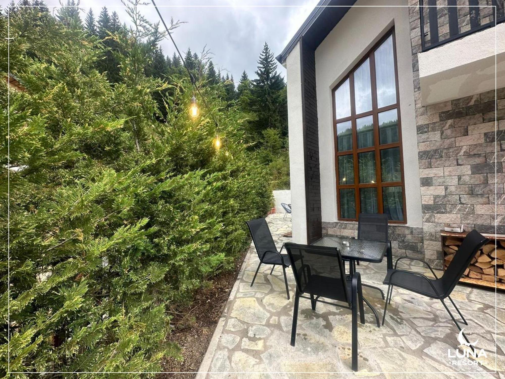 Luna Resort Печ Экстерьер фото